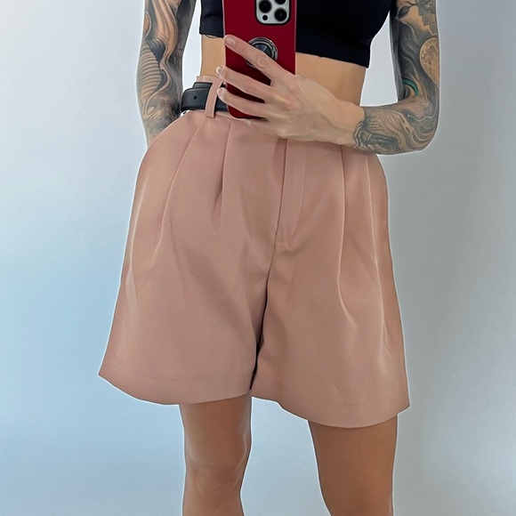 Summer suit with shorts. XS - Picture 6 of 9